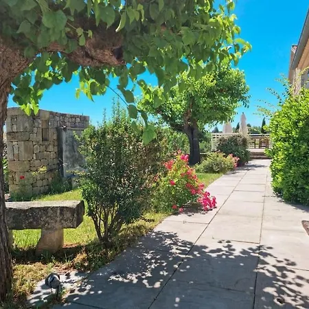 Les Vignes De Pages - De Standing Villa Lablachère
